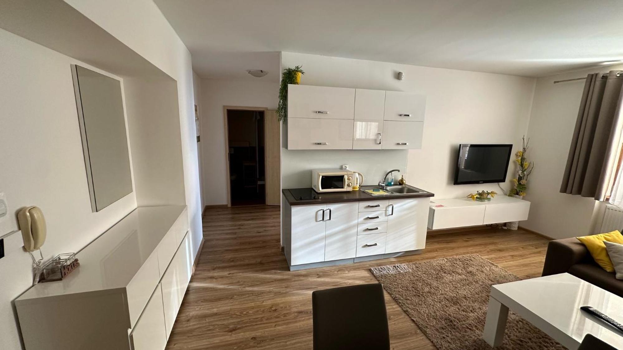 2 Room Apartment With Balcony 255, Apartmany Liptov Liptovský Mikuláš Buitenkant foto